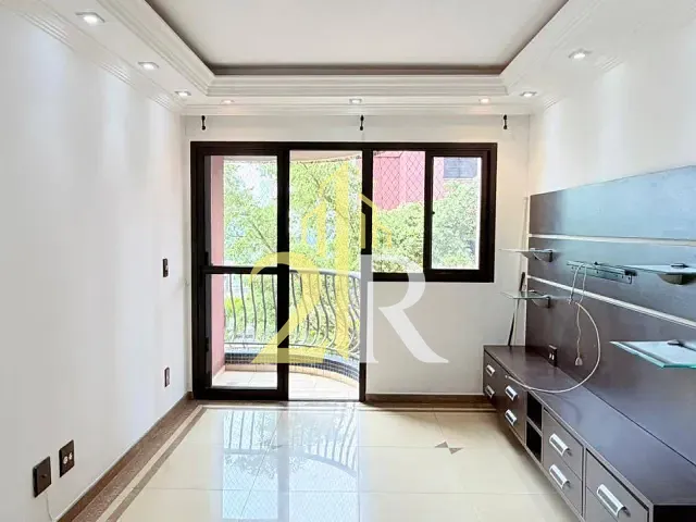 Apartamento 3 quartos e 2 banheiros, à venda, no bairro Jardim Itapeva em São Paulo