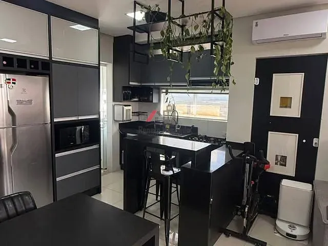 Apartamento 3 quartos e 1 banheiro, à venda, no bairro Centro em Arapongas
