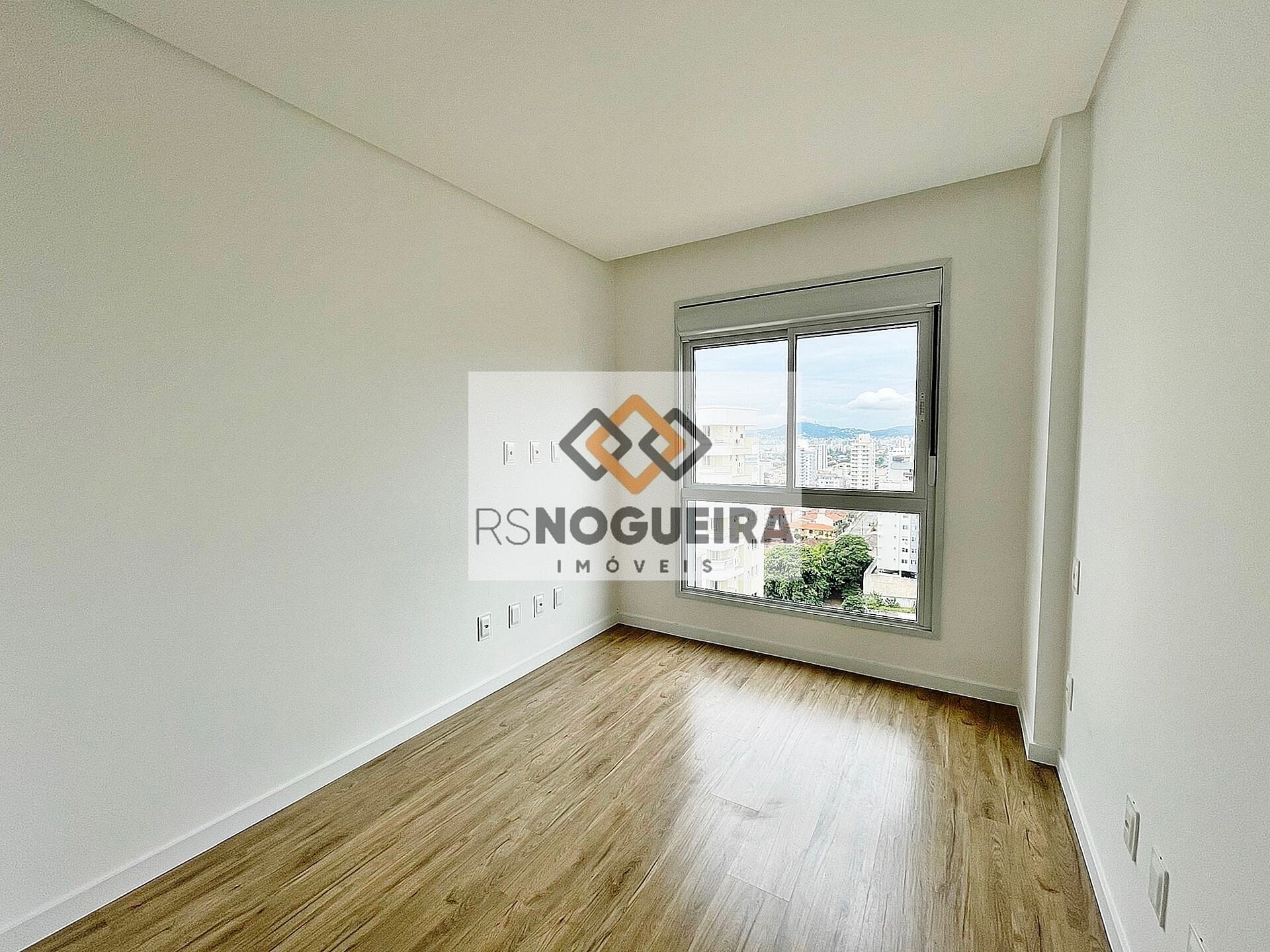 Apartamento à venda com 3 quartos, 10m² - Foto 33