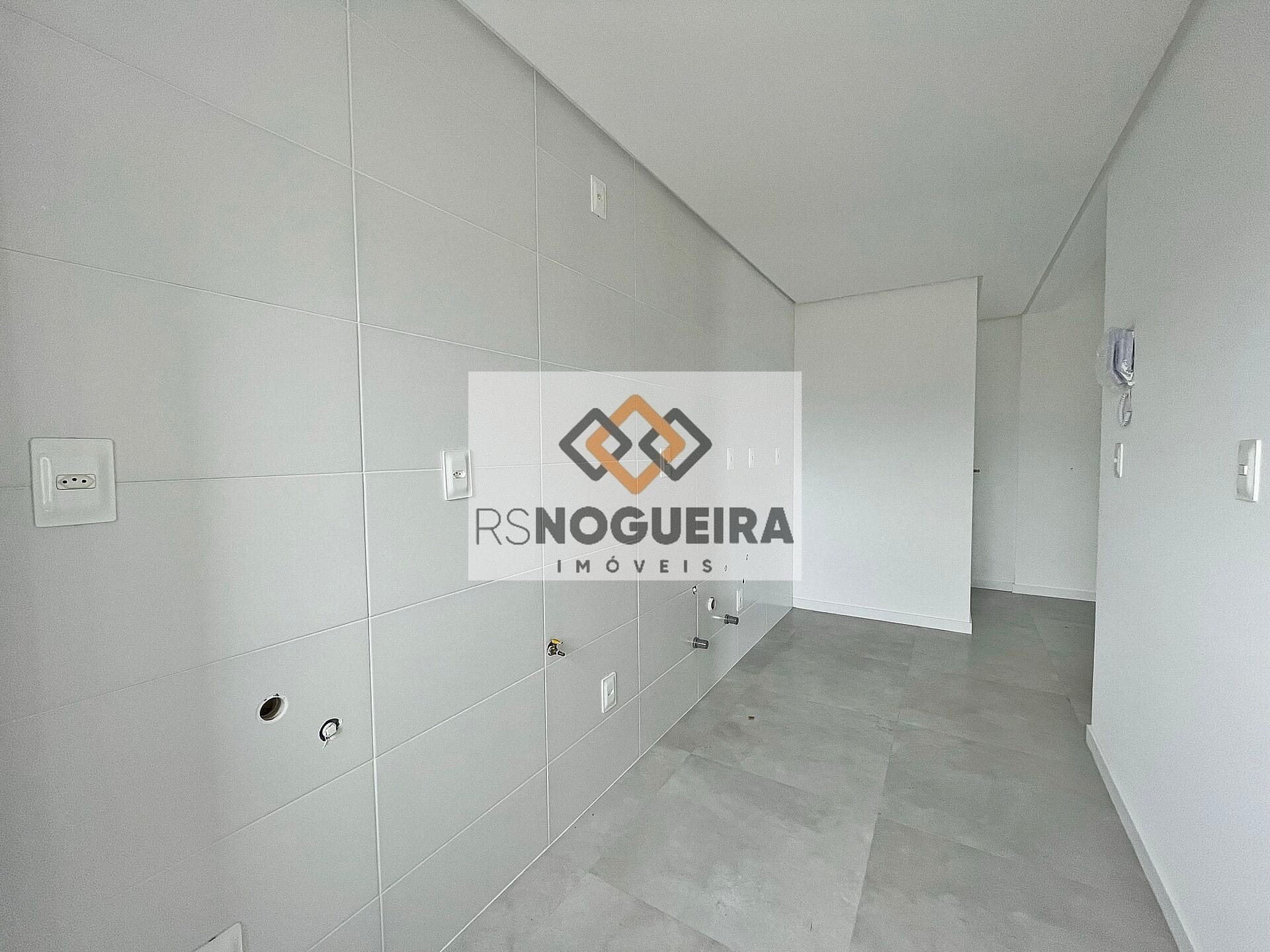 Apartamento à venda com 3 quartos, 10m² - Foto 29