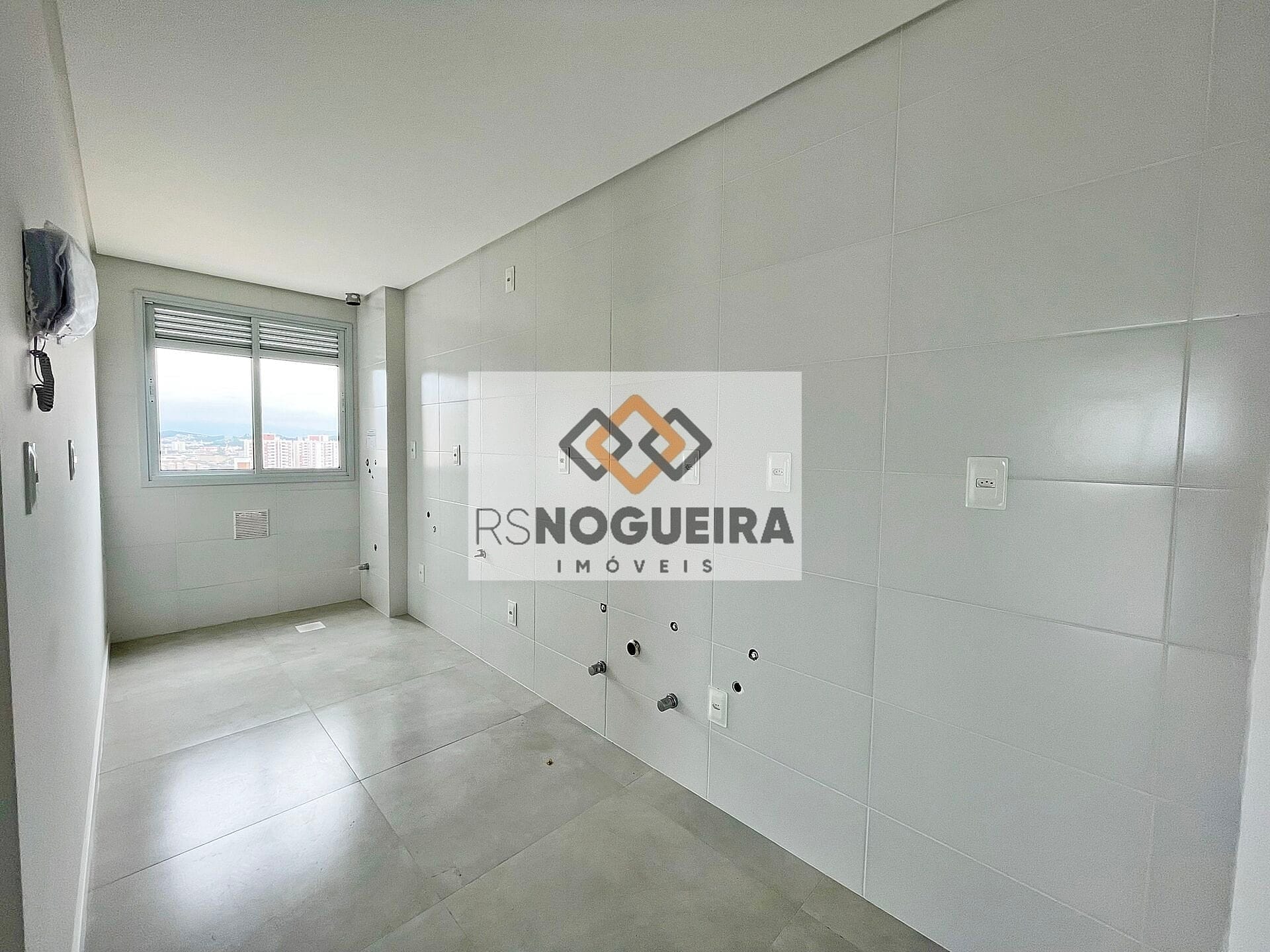 Apartamento à venda com 3 quartos, 10m² - Foto 28