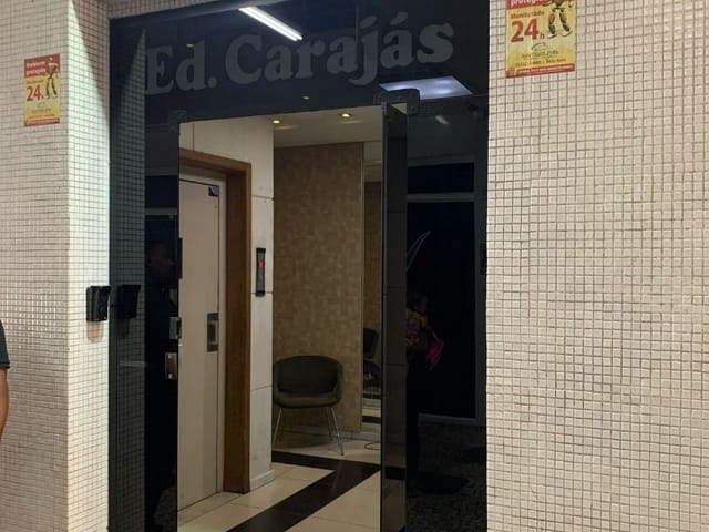 Apartamento 2 quartos e 2 banheiros, para alugar, no bairro Centro em Juiz de Fora