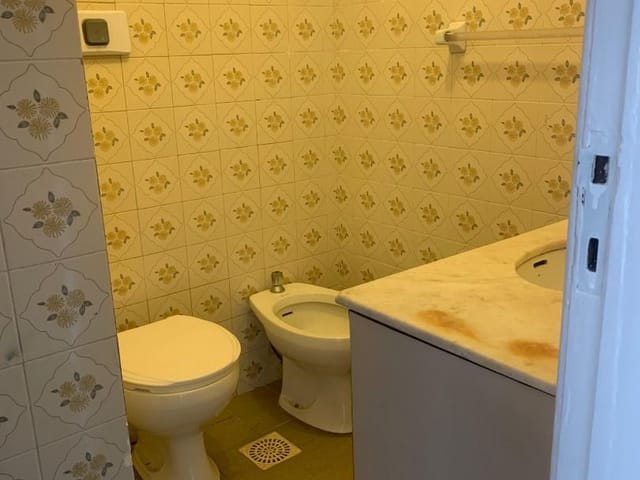 Apartamento 2 quartos e 2 banheiros, para alugar, no bairro Centro em Juiz de Fora