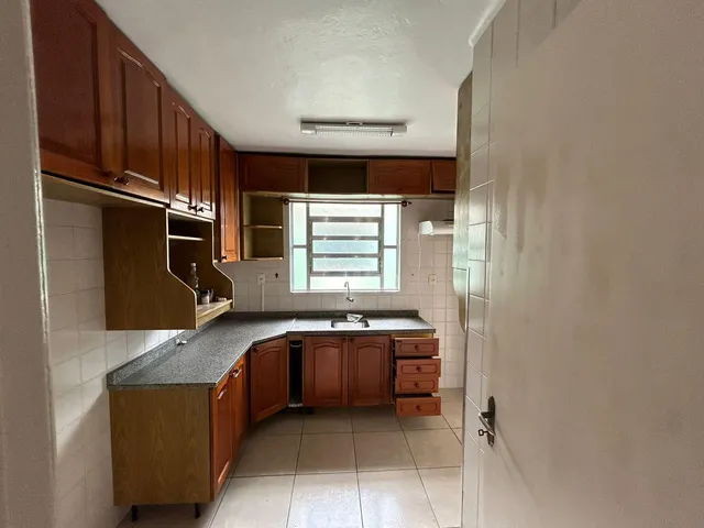 Apartamento 3 quartos e 1 banheiro, à venda, no bairro Três Vendas em Pelotas