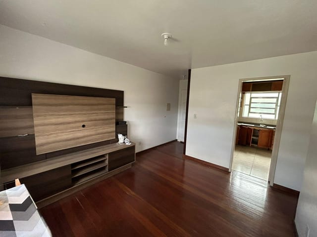 Apartamento 3 quartos e 1 banheiro, à venda, no bairro Três Vendas em Pelotas