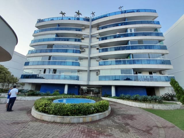 Foto do Apartamento - COND THE POINT // VISTA PARA O MAR // OPORTUNIDADE // REFORMADO // INFRAESTRUTURA COMPLETA //  2 VAGAS DE GARAGEM // PORTARIA 24 HORAS //  2 ELEVADORES | VILLARREAL IMOBILIÁRIA