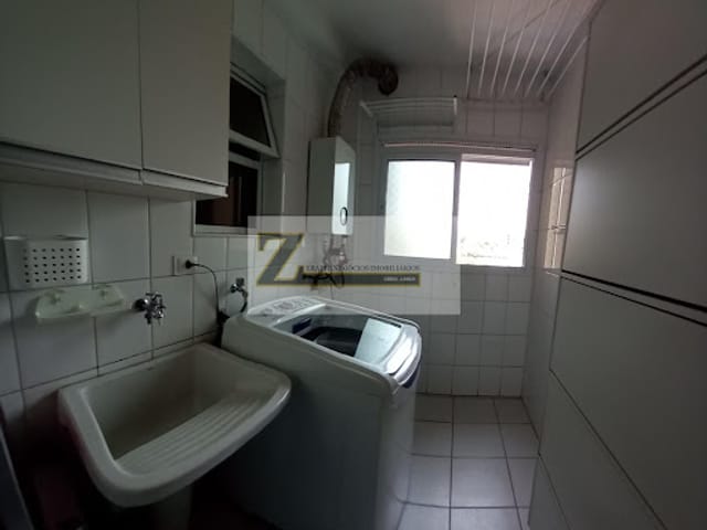 Apartamento com 92m² 3 quartos e 1 banheiro, à venda, no bairro Vila Lanzara em Guarulhos