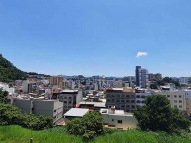 Apartamento 2 quartos e 2 banheiros, à venda, no bairro Paineiras em Juiz de Fora