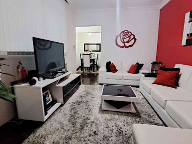Apartamento 2 quartos e 2 banheiros, à venda, no bairro Paineiras em Juiz de Fora