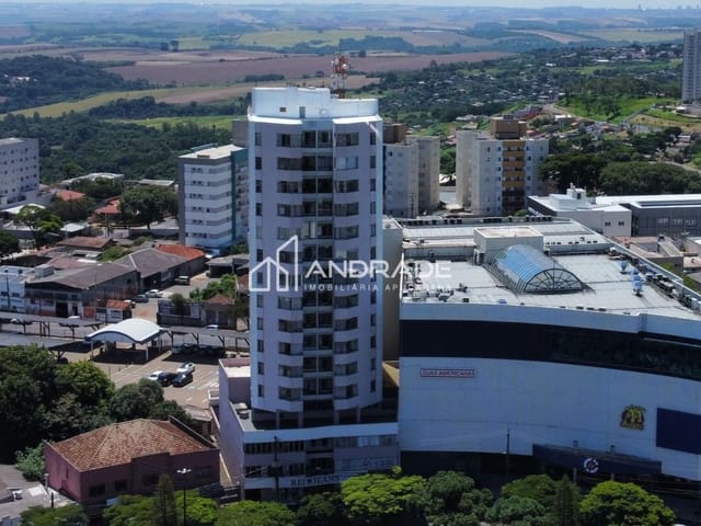 Apartamento com 101m² 3 quartos e 2 banheiros, à venda, no bairro Centro em Apucarana