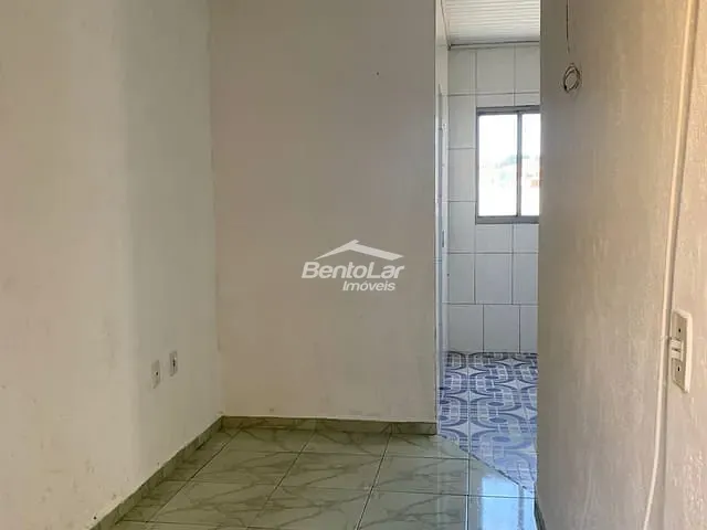 Apartamento com 40m² 2 quartos e 1 banheiro, para alugar, no bairro Vila Mazzei em São Paulo