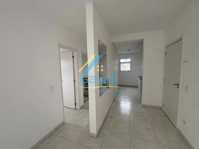 Apartamento 2 quartos e 1 banheiro, à venda ou para alugar, no bairro Vila Santa Isabel em São Roque