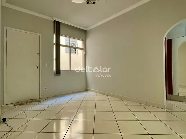Apartamento com 45m² 2 quartos e 1 banheiro, para alugar, no bairro Planalto em Belo Horizonte