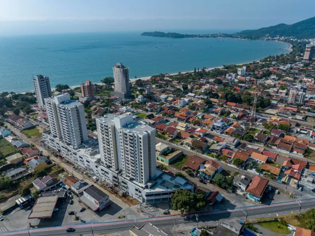 Apartamento 3 quartos e 2 banheiros, à venda, no bairro ARMAÇÃO em Penha