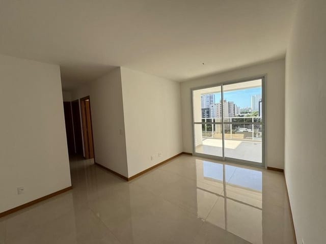 Apartamento com 100m² 3 quartos e 2 banheiros, à venda, no bairro Praia do Canto em Vitória