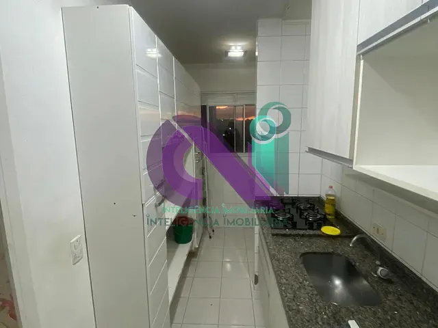 Apartamento com 55m² 3 quartos e 1 banheiro, à venda, no bairro São Pedro em Osasco