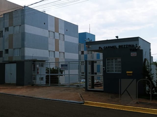 Apartamento com 50m² 2 quartos e 1 banheiro, à venda, no bairro Jardim Strass em Londrina