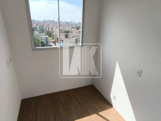 Apartamento 2 quartos e 1 banheiro, para alugar, no bairro Santa Maria em Santo André