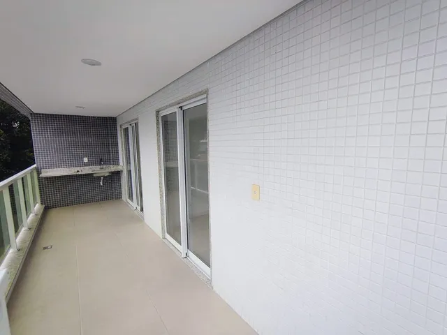 Apartamento com 90m² 3 quartos e 2 banheiros, para alugar, no bairro Vila Valqueire em Rio de Janeiro