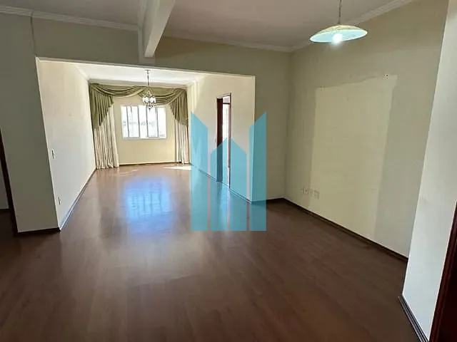 Apartamento 3 quartos e 3 banheiros, à venda, no bairro Centro em Poços de Caldas