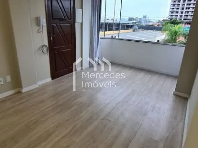 Apartamento com 60m² 2 quartos e 1 banheiro, à venda, no bairro Ressacada em Itajaí