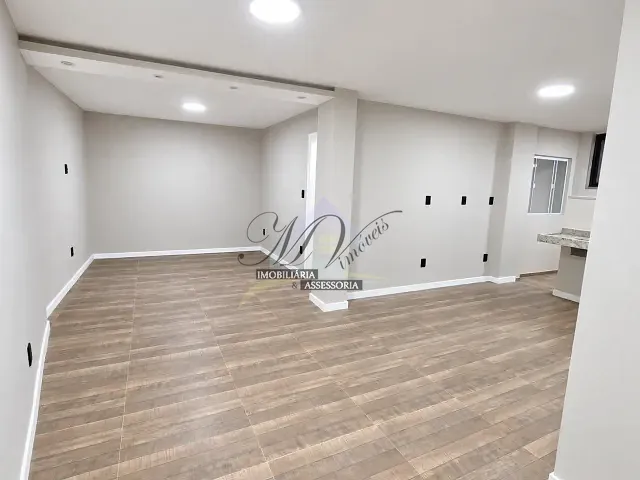 Apartamento com 65m² 2 quartos e 2 banheiros, para alugar, no bairro Enseada em Angra dos Reis