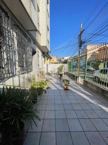 Apartamento 2 quartos e 1 banheiro, à venda, no bairro Ramos em Rio de Janeiro