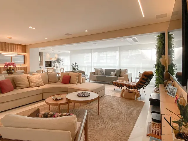 Apartamento com 189m² 3 quartos e 5 banheiros, à venda, no bairro Santo Amaro em São Paulo