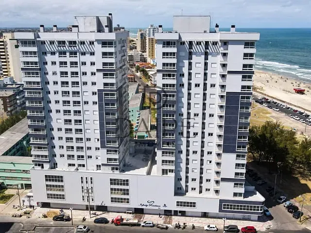 Apartamento com 100m² 2 quartos e 2 banheiros, à venda, no bairro Centro em Tramandaí