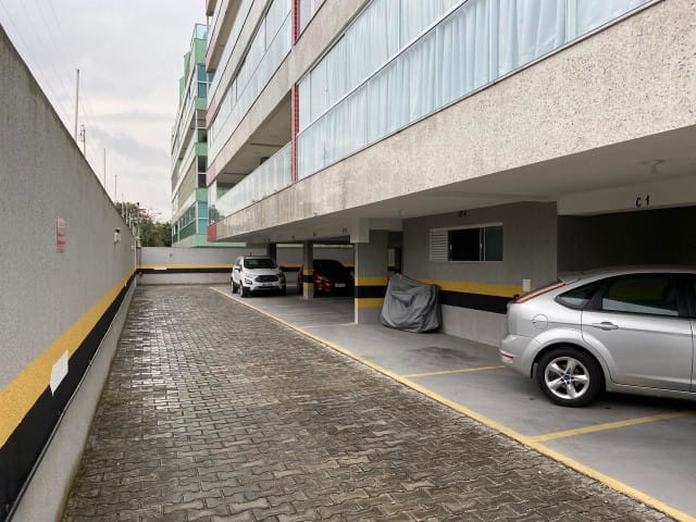 Apartamento com 255m², à venda, no bairro Extensão do Bosque em Rio das Ostras