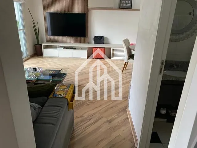 Apartamento 3 quartos e 2 banheiros, à venda, no bairro Vila Gumercindo em São Paulo