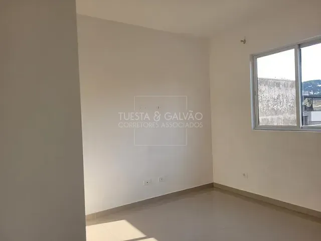 Apartamento 2 quartos e 2 banheiros, à venda, no bairro Afonso Pena em São José Dos Pinhais
