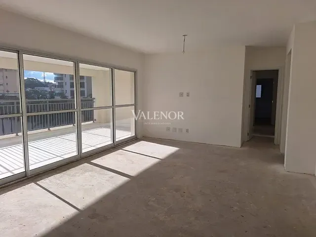 Apartamento com 175m² 3 quartos e 4 banheiros, à venda, no bairro Anhangabaú em Jundiaí
