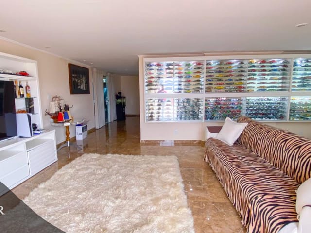 Cobertura / Penthouse com 648m² 3 quartos e 4 banheiros, à venda ou para alugar, no bairro Olaria em Rio de Janeiro