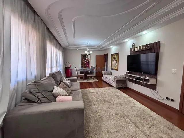 Apartamento com 163m² 3 quartos e 4 banheiros, à venda, no bairro Centro em Apucarana