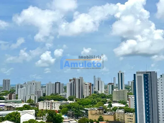 Apartamento 3 quartos e 2 banheiros, à venda, no bairro Aflitos em Recife
