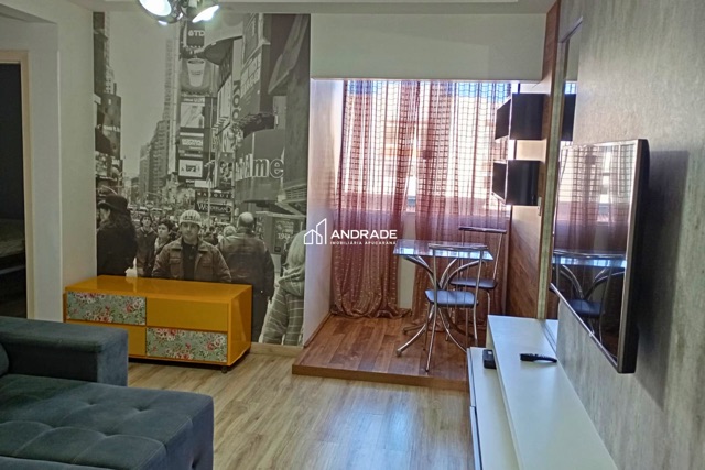 Apartamento com 55m² 1 quarto e 1 banheiro, para alugar, no bairro Centro em Rua Professor João Cândido Ferreira