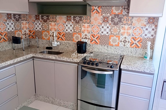 Apartamento com 55m² 1 quarto e 1 banheiro, para alugar, no bairro Centro em Rua Professor João Cândido Ferreira