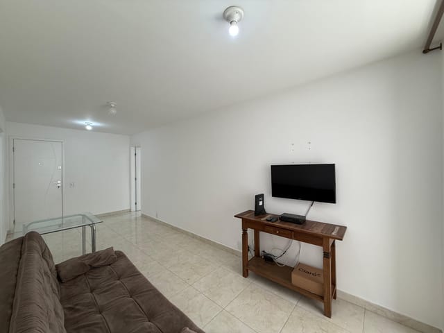 Apartamento 1 quarto e 1 banheiro, à venda, no bairro Braga em Cabo Frio