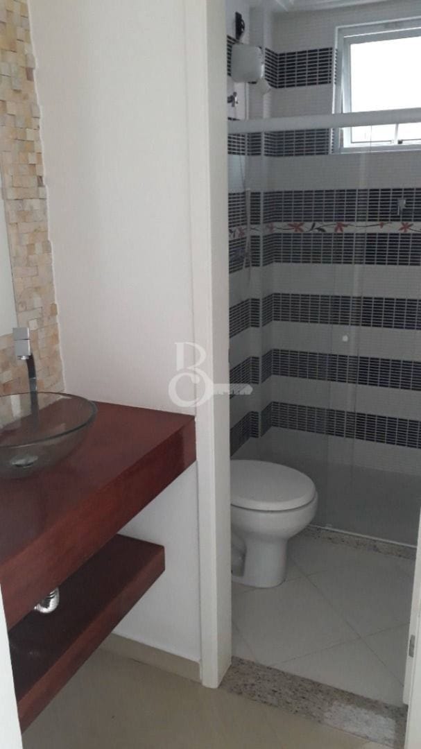 Apartamento com 82m² 2 quartos e 1 banheiro, à venda, no bairro Parque Flamboyant em Campos dos Goytacazes