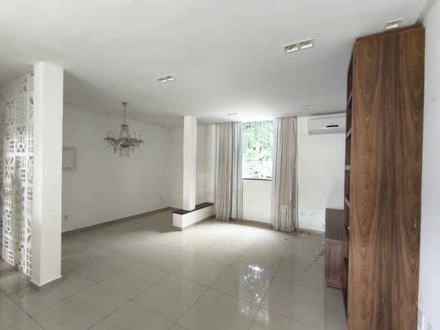 Apartamento com 97m² 2 quartos e 3 banheiros, à venda, no bairro centro em Governador Valadares