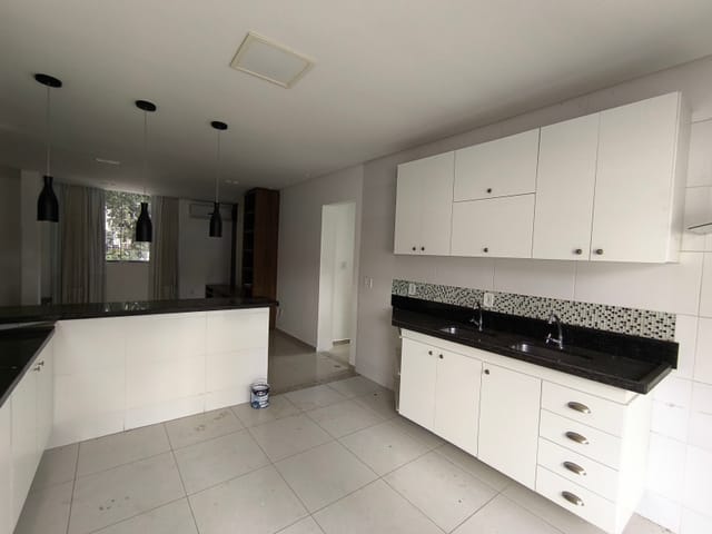 Apartamento com 97m² 2 quartos e 3 banheiros, à venda, no bairro centro em Governador Valadares