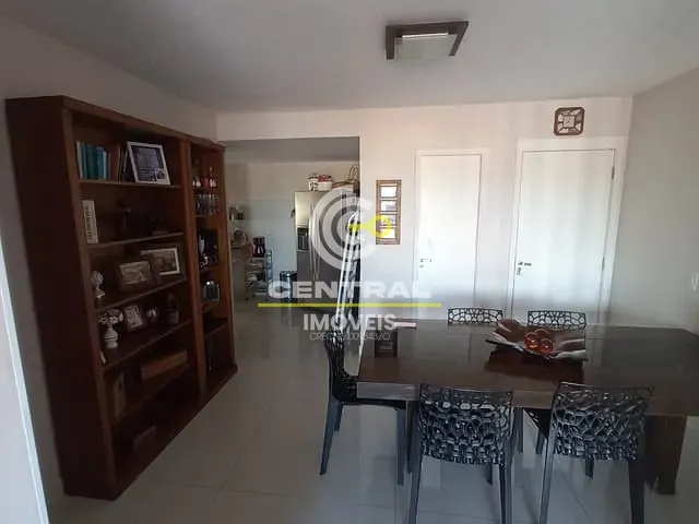 Apartamento 4 quartos e 2 banheiros, à venda, no bairro Centro em Itaboraí