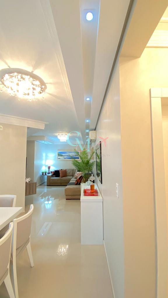 Apartamento à venda com 2 quartos, 101m² - Foto 1