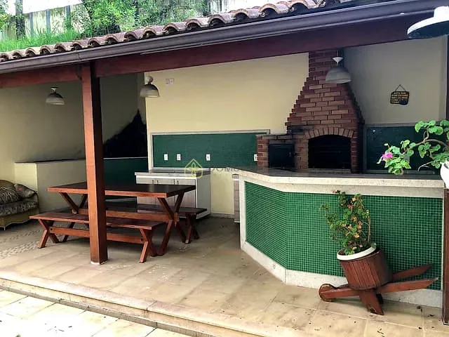 Apartamento 3 quartos e 2 banheiros, à venda, no bairro Apóstolo Paulo em Barra Mansa