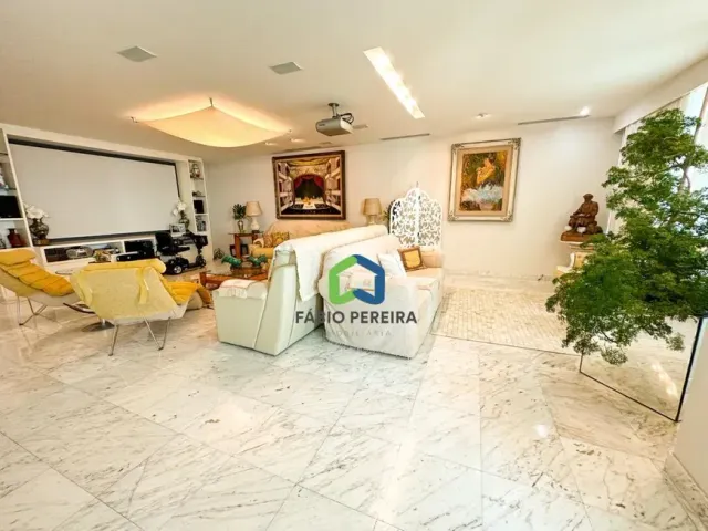 Apartamento com 270m² 4 quartos e 4 banheiros, à venda, no bairro Barra da Tijuca em Rio de Janeiro
