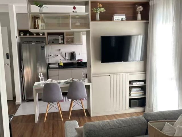 Apartamento 1 quarto e 1 banheiro, à venda, no bairro Jardim Aquarius em São José dos Campos
