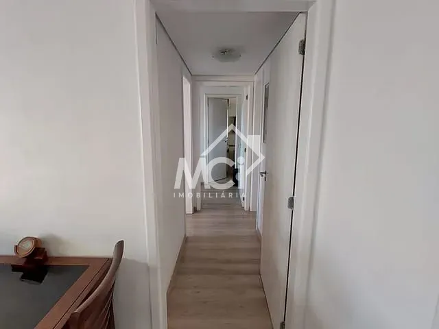 Apartamento 2 quartos e 1 banheiro, à venda, no bairro Três Vendas em Pelotas