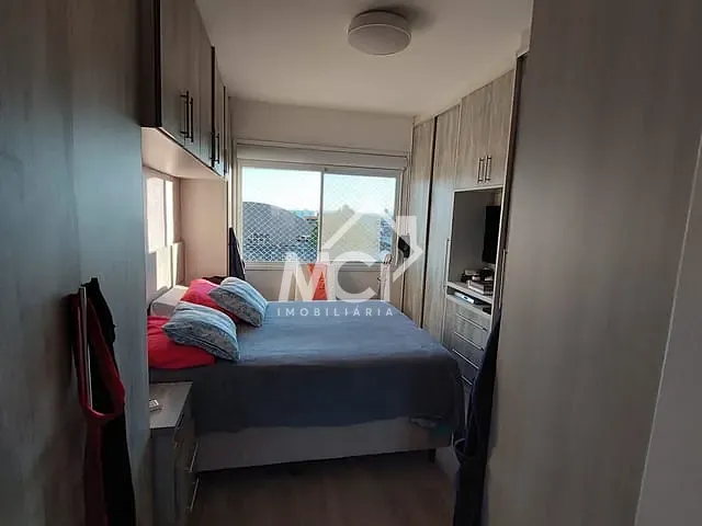 Apartamento 2 quartos e 1 banheiro, à venda, no bairro Três Vendas em Pelotas