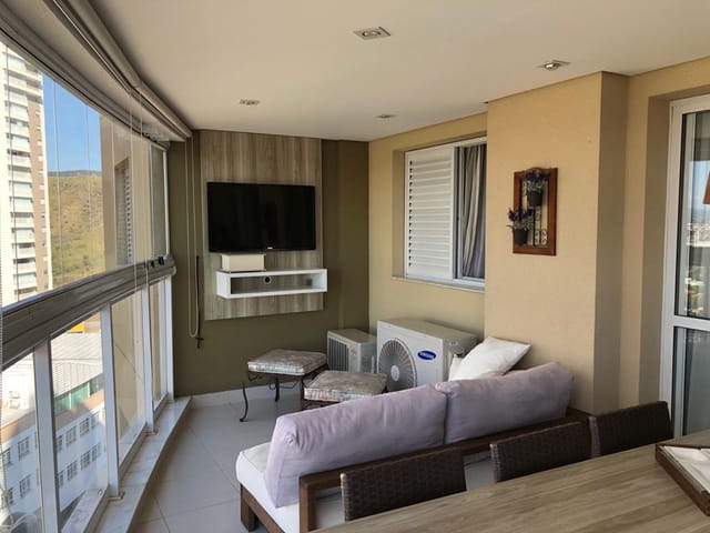 Apartamento com 156m² 3 quartos e 4 banheiros, à venda, no bairro Jardim Bonfiglioli em Jundiaí